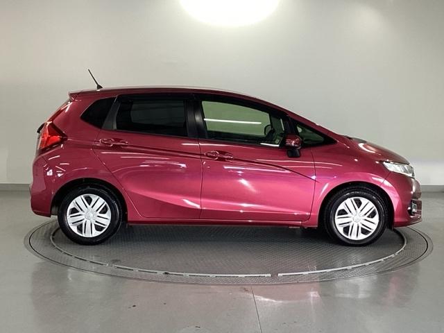 フィット １３Ｇ・Ｌホンダセンシング　純正メモリーナビ　ドラレコ　リアカメラ　ＥＴＣ車載器　サイドカーテンエアバック　Ｄレコ　ＵＳＢ　エアバック　パワーウインドウ　記録簿　キーフリーシステム　ＬＥＤライト　オートエアコン　ＶＳＡ　クルコン（31枚目）