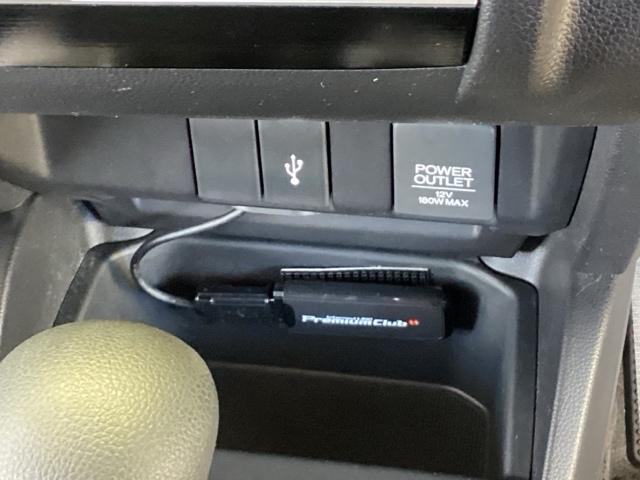 フィット １３Ｇ・Ｌホンダセンシング　純正メモリーナビ　ドラレコ　リアカメラ　ＥＴＣ車載器　サイドカーテンエアバック　Ｄレコ　ＵＳＢ　エアバック　パワーウインドウ　記録簿　キーフリーシステム　ＬＥＤライト　オートエアコン　ＶＳＡ　クルコン（37枚目）