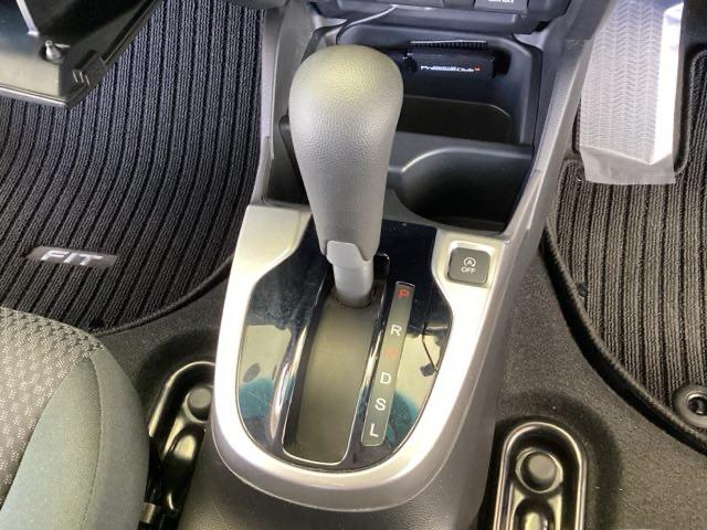 フィット １３Ｇ・Ｌホンダセンシング　純正メモリーナビ　ドラレコ　リアカメラ　ＥＴＣ車載器　サイドカーテンエアバック　Ｄレコ　ＵＳＢ　エアバック　パワーウインドウ　記録簿　キーフリーシステム　ＬＥＤライト　オートエアコン　ＶＳＡ　クルコン（38枚目）