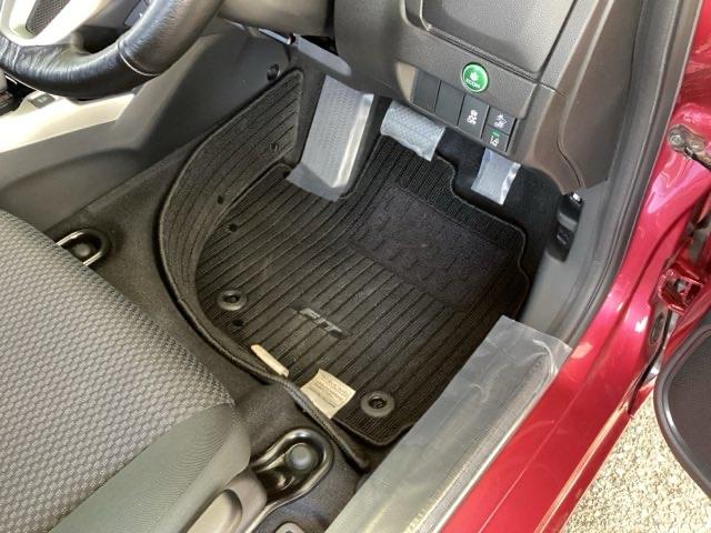 フィット １３Ｇ・Ｌホンダセンシング　純正メモリーナビ　ドラレコ　リアカメラ　ＥＴＣ車載器　サイドカーテンエアバック　Ｄレコ　ＵＳＢ　エアバック　パワーウインドウ　記録簿　キーフリーシステム　ＬＥＤライト　オートエアコン　ＶＳＡ　クルコン（51枚目）