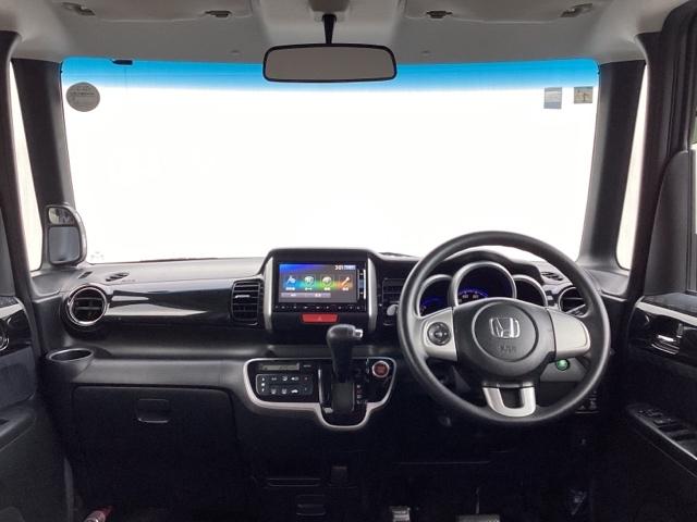 �n�[�t�V�F�C�h�t�����g�E�C���h�E�y�e�K���X��[�̐F�������z�𑕔����Ă��܂��B�L���t�����g�K���X�Ŏ��E���m�ۂ���ῂ������y���A�L�Ɩ����ł͂����Ԃ�Ⴂ�܂���