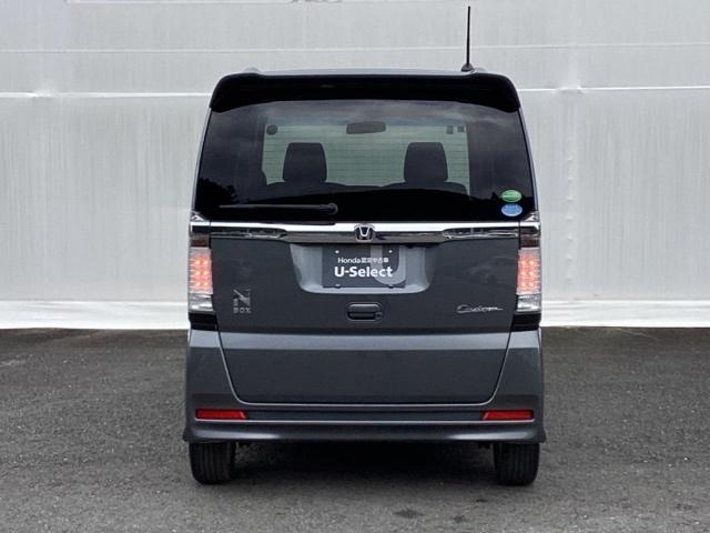 ���ꂪ�t�����₷�������K���X�ɂ̓������C�p�[���t���Ă��܂��B�t�����g�̃��C�p�[���n�m�̎��̓V�t�g���o�[�����o�[�X�ɓ����ƃ������C�p�[�������N���č쓮�A�N�����[�Ȏ��E���ۂĂ܂��B