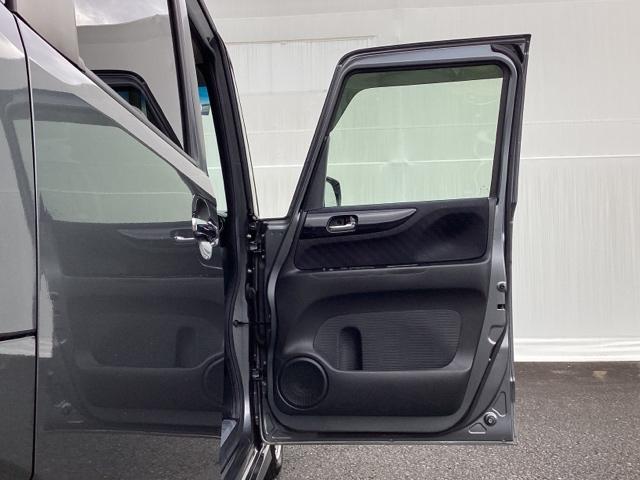 �{�f�B�[��C���e���A�͐��X�^�b�t������䒚�J�ɖ����A�N���[�j���O���Ă��܂�