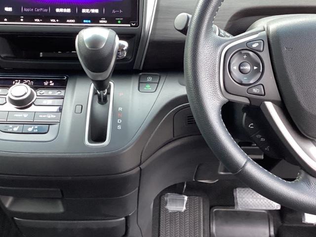 ���R�Ɏ肪�͂��A���쐫�̗ǂ��C���p�l�V�t�g�ɁA�p�[�L���O�u���[�L�́A�t�b�g�u���[�L�^�C�v�Ȃ̂ŁA�^�]�ȂƏ���Ȃ̊Ԃ͂������肵�Ă��܂��B