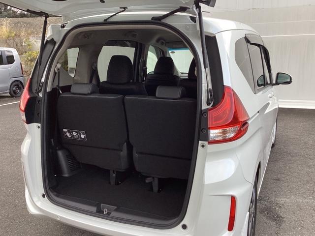 ����ȃe�[���Q�[�g�ł��B���L�A�Ⴂ���ʂő傫�ȉו��̏o�����ꂪ�ȒP�ɂȂ�܂��B