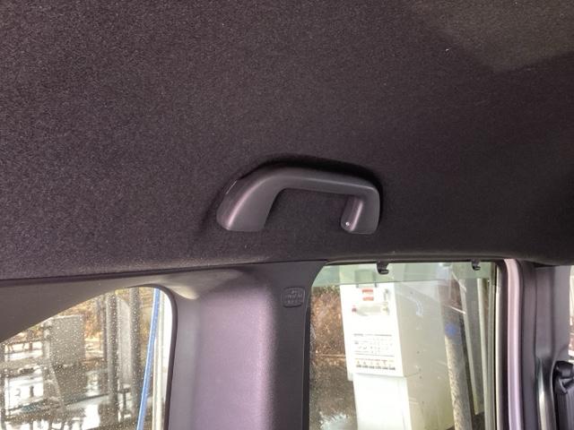 Ｎ－ＢＯＸカスタム Ｇ・Ｌターボホンダセンシング　ナビ　フルセグ　両側電動スライドドア　両側ＰＷスライドドア　Ｂモニタ　Ｉストップ　セキュリティー　ＵＳＢ接続　クルーズコントロール　キーレスエントリー　ヒーター　ＶＳＡ　ベンチＳ　ＬＥＤランプ　ＰＷ（50枚目）