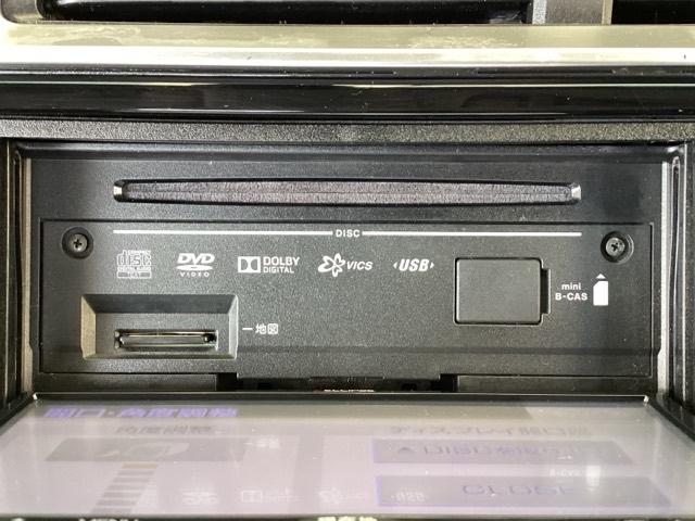 フィットハイブリッド Ｆパッケージ　メモリーナビ　衝突低減ブレーキ　ＥＴＣ　地デジＴＶ　盗難警報装置　記録簿有り　ＡＵＴＯエアコン　カーテンエアバック　助手席エアバック　ＥＣＯＮ　リヤカメラ　ＡＢＳ付　横滑り防止システム　ナビテレビ（36枚目）