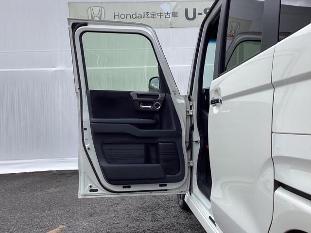 Ｎ－ＢＯＸカスタム Ｇ・Ｌホンダセンシング　メモリーナビ　ＥＴＣ　リアカメラ　フルセグ　パワーウインドー　記録簿有　Ｂモニタ　横滑防止　スマートキープッシュスタート　運転席エアバッグ　ＡＵＴＯエアコン　キーフリーシステム　クルコン　ＤＶＤ　ＰＳ（25枚目）