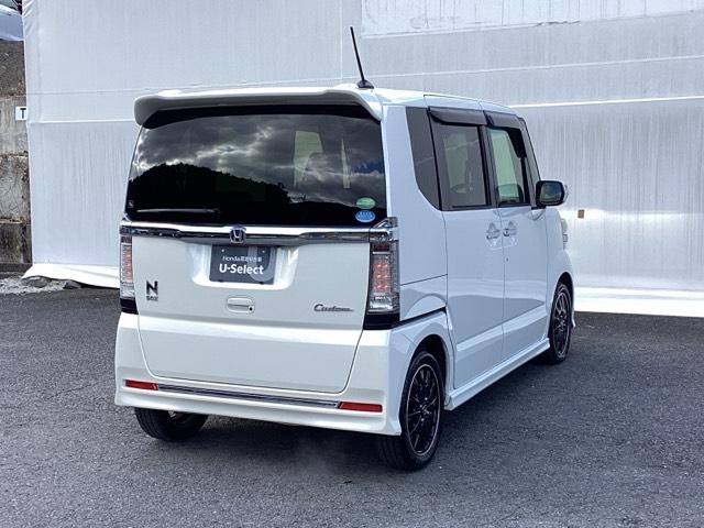 Ｎ－ＢＯＸカスタム ＧターボＳＳブラックスタイルパッケージ　メモリーナビ　ＥＴＣ　リアカメラ　シートヒーター　衝突軽減Ｂ　スマキー　Ｉストップ　リヤカメラ　セキュリティ　ＶＳＡ　整備記録簿　ナビＴＶ　オートクルーズ　ターボ　ＤＶＤ再生　キーフリー　パワステ（9枚目）