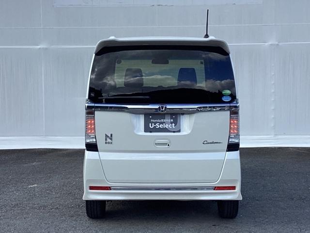 Ｎ－ＢＯＸカスタム ＧターボＳＳブラックスタイルパッケージ　メモリーナビ　ＥＴＣ　リアカメラ　シートヒーター　衝突軽減Ｂ　スマキー　Ｉストップ　リヤカメラ　セキュリティ　ＶＳＡ　整備記録簿　ナビＴＶ　オートクルーズ　ターボ　ＤＶＤ再生　キーフリー　パワステ（10枚目）