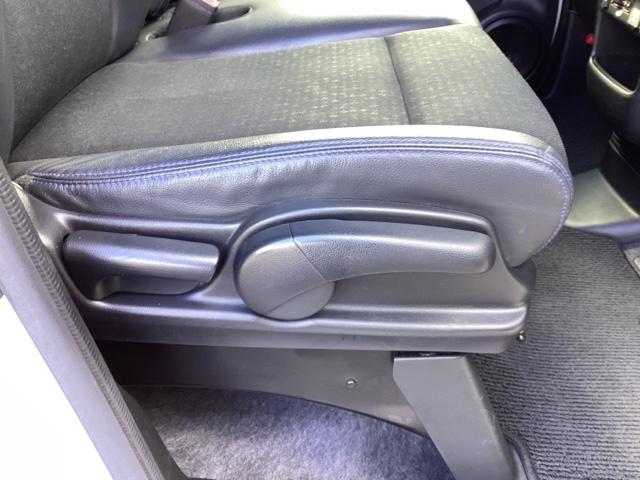 Ｎ－ＢＯＸカスタム ＧターボＳＳブラックスタイルパッケージ　メモリーナビ　ＥＴＣ　リアカメラ　シートヒーター　衝突軽減Ｂ　スマキー　Ｉストップ　リヤカメラ　セキュリティ　ＶＳＡ　整備記録簿　ナビＴＶ　オートクルーズ　ターボ　ＤＶＤ再生　キーフリー　パワステ（22枚目）