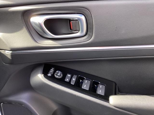 �y�p���[�E�B���h�E�X�C�b�`�z�����^�b�`�ŁA�p���[�E�C���h�E��h�A�~���[�𑀍�ł��܂��B