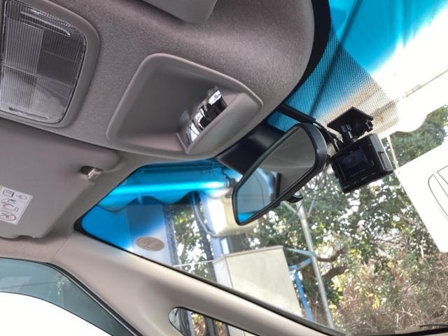 �g���������Z���V���O���ځI�~���g���[�_�[�ƒP��J�����ŁA�N���}�̑O���̏󋵂�F���B�u���[�L��X�e�A�����O�̐���Z�p�Ƌ������A���S�E���K�ȉ^�]�⎖�̉�����x�������i�̃V�X�e���ł��I