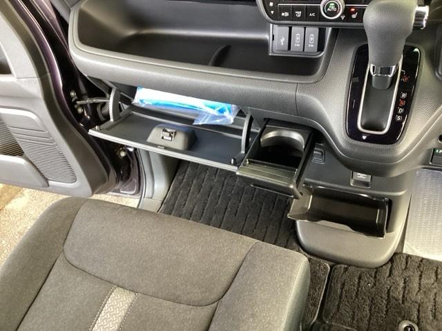 Ｎ－ＢＯＸカスタム Ｌ　純正メモリーナビ　両側電動スライドドア　両席エアバック　左右電動スライドドア　Ｂモニタ　ブレーキサポート　セキュリティー　ＬＥＤランプ　キーレスエントリー　記録簿　ＳＲＳ　横滑り防止機能　スマートキ（39枚目）