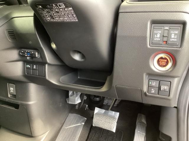 Ｎ－ＢＯＸカスタム Ｌターボ　メモリーナビ　ドラレコ　ＥＴＣ　リアカメラ　Ｗパワスラ　スマキ　プリクラッシュセーフティー　地デジ対応　後カメラ　シートＨ　ＥＳＣ　サイドエアバック　革シート　ＥＣＯＮ　ＵＳＢポート　ＤＶＤ再生可（15枚目）