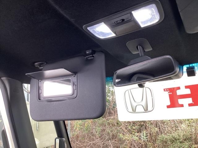 Ｎ－ＢＯＸカスタム Ｌターボ　メモリーナビ　ドラレコ　ＥＴＣ　リアカメラ　Ｗパワスラ　スマキ　プリクラッシュセーフティー　地デジ対応　後カメラ　シートＨ　ＥＳＣ　サイドエアバック　革シート　ＥＣＯＮ　ＵＳＢポート　ＤＶＤ再生可（46枚目）