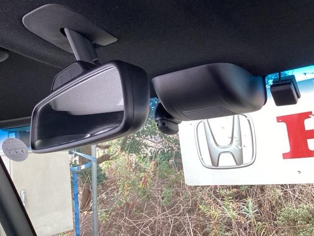 Ｎ－ＢＯＸカスタム Ｌターボ　メモリーナビ　ドラレコ　ＥＴＣ　リアカメラ　Ｗパワスラ　スマキ　プリクラッシュセーフティー　地デジ対応　後カメラ　シートＨ　ＥＳＣ　サイドエアバック　革シート　ＥＣＯＮ　ＵＳＢポート　ＤＶＤ再生可（48枚目）