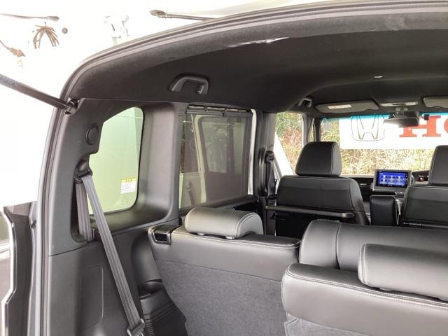 Ｎ－ＢＯＸカスタム Ｌターボ　メモリーナビ　ドラレコ　ＥＴＣ　リアカメラ　Ｗパワスラ　スマキ　プリクラッシュセーフティー　地デジ対応　後カメラ　シートＨ　ＥＳＣ　サイドエアバック　革シート　ＥＣＯＮ　ＵＳＢポート　ＤＶＤ再生可（63枚目）