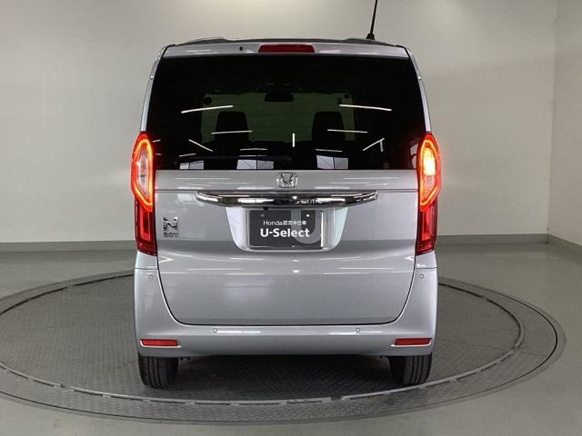 Ｎ－ＢＯＸ Ｇ　純正ナビ　フルセグ　リアカメラ　シティブレーキ　スマートキ－　セキュリティーアラーム　ＡＣ　ＤＶＤ再生可　キーフリー　ＬＥＤライト　クルコン　横滑り防止機能　Ｂカメラ　デュアルエアバッグ　ベンチシート（9枚目）