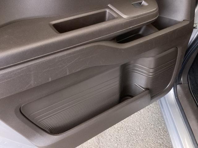 Ｎ－ＢＯＸ Ｇ　純正ナビ　フルセグ　リアカメラ　シティブレーキ　スマートキ－　セキュリティーアラーム　ＡＣ　ＤＶＤ再生可　キーフリー　ＬＥＤライト　クルコン　横滑り防止機能　Ｂカメラ　デュアルエアバッグ　ベンチシート（37枚目）