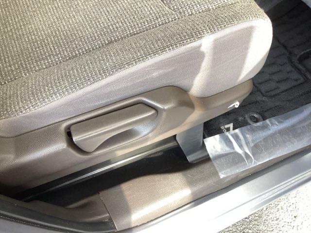 Ｎ－ＢＯＸ Ｇ　純正ナビ　フルセグ　リアカメラ　シティブレーキ　スマートキ－　セキュリティーアラーム　ＡＣ　ＤＶＤ再生可　キーフリー　ＬＥＤライト　クルコン　横滑り防止機能　Ｂカメラ　デュアルエアバッグ　ベンチシート（45枚目）