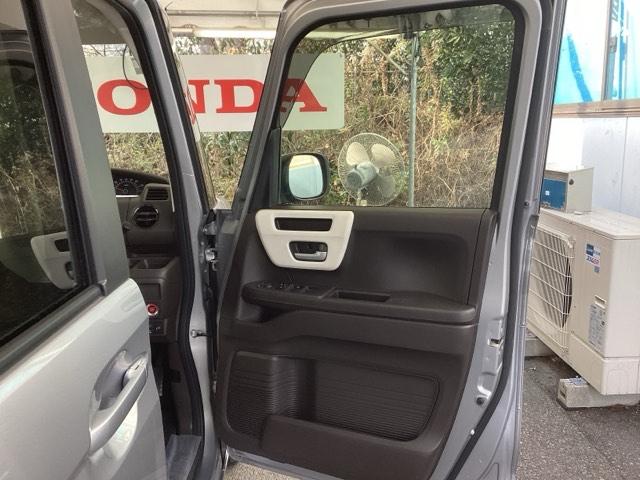 Ｎ－ＢＯＸ Ｇ　純正ナビ　フルセグ　リアカメラ　シティブレーキ　スマートキ－　セキュリティーアラーム　ＡＣ　ＤＶＤ再生可　キーフリー　ＬＥＤライト　クルコン　横滑り防止機能　Ｂカメラ　デュアルエアバッグ　ベンチシート（46枚目）