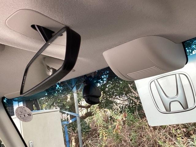 Ｎ－ＢＯＸ Ｇ・Ｌホンダセンシング　メモリーナビ　ドラレコ　ＥＴＣ　リアカメラ　ベンチＳ　記録簿付き　スマートキープッシュスタート　Ｄレコ　両側スライド片側電動　ＤＶＤ可　ＰＳ　Ｓヒーター　ＵＳＢ接続　キーフリー　フルセグＴＶ　ＬＥＤ（47枚目）