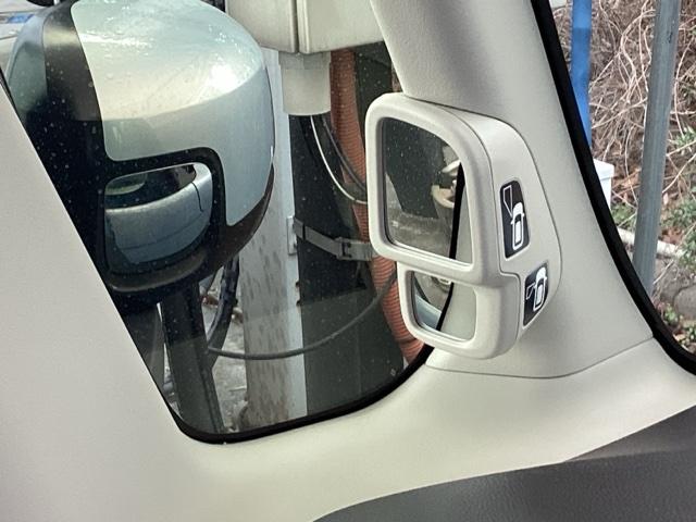 Ｎ－ＢＯＸ Ｇ・Ｌホンダセンシング　メモリーナビ　ドラレコ　ＥＴＣ　リアカメラ　ベンチＳ　記録簿付き　スマートキープッシュスタート　Ｄレコ　両側スライド片側電動　ＤＶＤ可　ＰＳ　Ｓヒーター　ＵＳＢ接続　キーフリー　フルセグＴＶ　ＬＥＤ（49枚目）