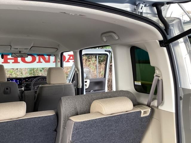 Ｎ－ＢＯＸ Ｇ・Ｌホンダセンシング　メモリーナビ　ドラレコ　ＥＴＣ　リアカメラ　ベンチＳ　記録簿付き　スマートキープッシュスタート　Ｄレコ　両側スライド片側電動　ＤＶＤ可　ＰＳ　Ｓヒーター　ＵＳＢ接続　キーフリー　フルセグＴＶ　ＬＥＤ（63枚目）