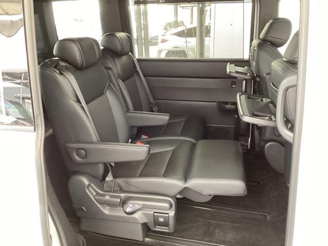 �V�[�g�ƈ�̌^�̃V�[�����X�ȃI�b�g�}�����Q��ڃL���v�e���V�[�g�ɐݒ肵�܂����B�p�x�͂��D�݂̈ʒu�ɒ����\�ł��B�܂��A�����܂������L�΂��Ă��낰�܂��I