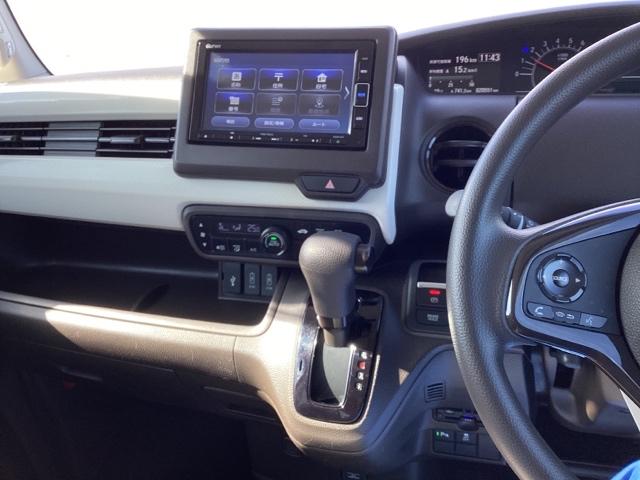 Ｎ－ＢＯＸ Ｇ・Ｌターボホンダセンシング　ホンダ純正メモリーナビ　ドラレコ　自動（被害軽減）ブレーキ　パワステ　エコモード　キーレスエントリー　スマートキープッシュスタート　フルセグ地デジ　ＵＳＢ　リアコーナーセンサー　ヒーター　ＬＥＤライト（3枚目）