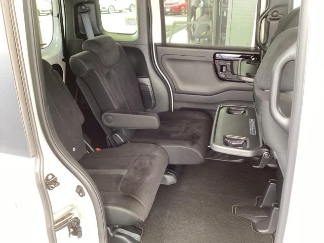 N-BOXカスタム L 純正メモリーナビ ドラレコ リアカメラ 両席エアバック 左右電動スライドドア Bモニタ ブレーキサポート セキュリティー LEDランプ キーレスエントリー 記録簿 SRS 横滑り防止機能 スマートキ(17枚目)