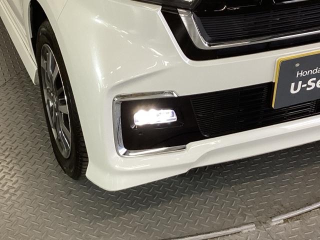 N-BOXカスタム L 純正メモリーナビ ドラレコ リアカメラ 両席エアバック 左右電動スライドドア Bモニタ ブレーキサポート セキュリティー LEDランプ キーレスエントリー 記録簿 SRS 横滑り防止機能 スマートキ(24枚目)