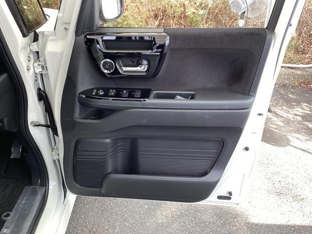 N-BOXカスタム L 純正メモリーナビ ドラレコ リアカメラ 両席エアバック 左右電動スライドドア Bモニタ ブレーキサポート セキュリティー LEDランプ キーレスエントリー 記録簿 SRS 横滑り防止機能 スマートキ(51枚目)