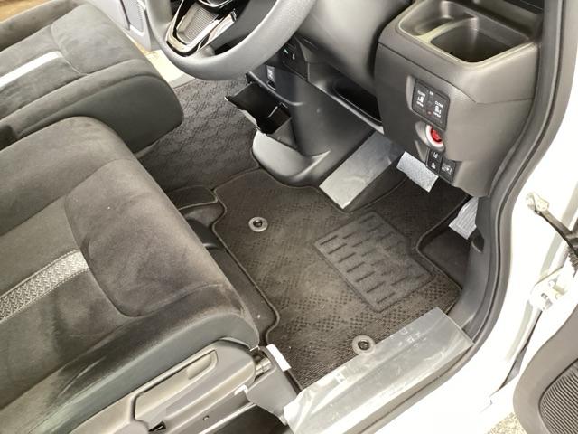 N-BOXカスタム L 純正メモリーナビ ドラレコ リアカメラ 両席エアバック 左右電動スライドドア Bモニタ ブレーキサポート セキュリティー LEDランプ キーレスエントリー 記録簿 SRS 横滑り防止機能 スマートキ(52枚目)