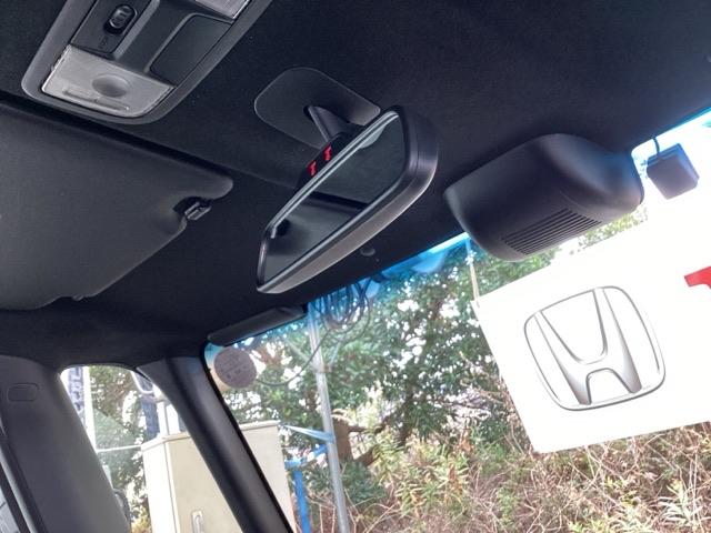 N-BOXカスタム Lターボ 純正メモリーナビ 両側電動スライドドア Wパワスラ スマキ プリクラッシュセーフティー 地デジ対応 後カメラ シートH ESC サイドエアバック ECON USBポート DVD再生可 Aクルーズ(10枚目)