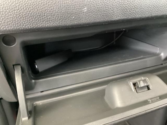 N-BOXカスタム Lターボ 純正メモリーナビ 両側電動スライドドア Wパワスラ スマキ プリクラッシュセーフティー 地デジ対応 後カメラ シートH ESC サイドエアバック ECON USBポート DVD再生可 Aクルーズ(33枚目)