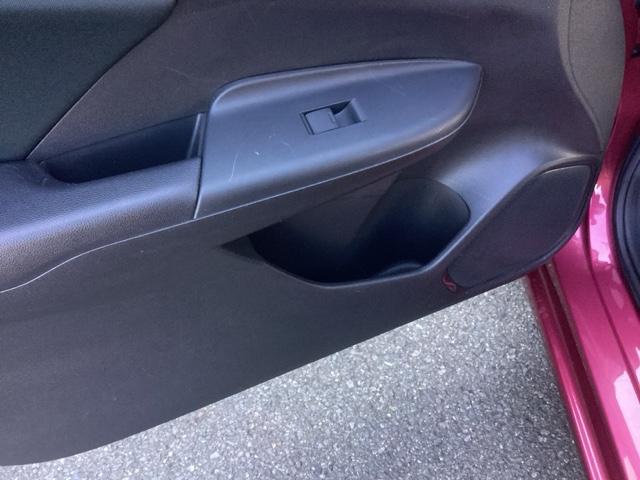 フィット 13G・Lホンダセンシング 純正ナビ フルセグ リアカメラ Bカメ スマキー USBポート イモビ フルオートエアコン LEDヘッドライト サイドエアバック キーフリー Wエアバック オートクルーズ パワーステアリング DVD(38枚目)