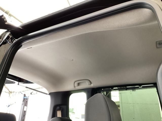 Ｎ－ＢＯＸ ベースグレード　試乗車　メモリーナビ　ドラレコ　ＥＴＣ　ＥＣＯＮ　Ｓヒーター　ＬＥＤヘットライト　ブレーキサポート　キーフリーシステム　盗難防止装置　パワーウインドー　ナビＴＶ　スマートキーシステム　サイドエアバック（56枚目）