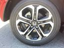 純正アルミホイールです。足元が引き立つので、車全体のイメージがアップしますよ!