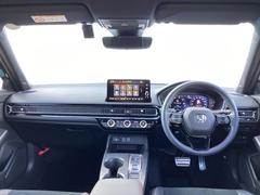 �ɥ饤�С����濴�˼����˼꤬�Ϥ����֤ˣ��ԥ��쥯�ȥ����å��䥨�������͡��������å��ʤɤ����֡��������ͥ��Ƥ��ޤ� 2