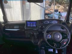 �ե���ȥ��饹���礭�����磻�ɤʻ볦�Ǳ�ž�⤷�䤹���ʤ�褦�ˡ��߷פ���Ƥ��ޤ��� 3