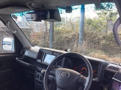 �ե���ȥ��饹���礭�����磻�ɤʻ볦�Ǳ�ž�⤷�䤹���ʤ�褦�ˡ��߷פ���Ƥ��ޤ��� 3