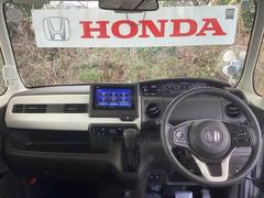 �ե���ȥ��饹���礭�����磻�ɤʻ볦�Ǳ�ž�⤷�䤹���ʤ�褦�ˡ��߷פ���Ƥ��ޤ��� 3