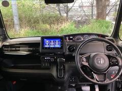 �ե���ȥ��饹���礭�����磻�ɤʻ볦�Ǳ�ž�⤷�䤹���ʤ�褦�ˡ��߷פ���Ƥ��ޤ��� 3