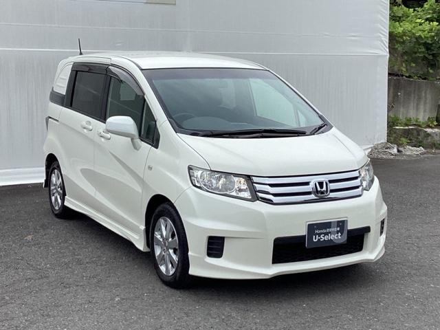 フリードスパイク Ｇエアロ　ナビ　ワンセグ　リヤカメラ　インテリキ　イモビライザー　ＡＡＣ　キーフリー　Ｂカメ　ＶＳＡ　運転席エアバック　助手席エアバッグ　ＵＳＢ　ＤＶＤ視聴可能　パワーステアリング　パワーウィンドウ　１セグ（7枚目）