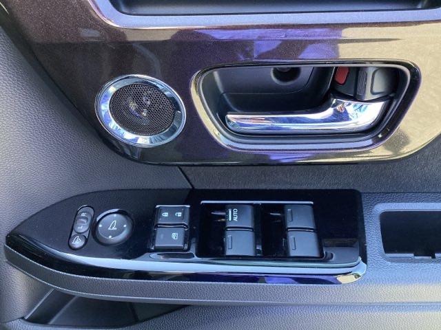Ｎ－ＢＯＸカスタム Ｇ・Ｌターボホンダセンシング　メモリーナビ　ＥＴＣ　リアカメラ　フルセ　両側ＰＷスライドドア　Ｂモニタ　Ｉストップ　セキュリティー　点検記録簿　ＵＳＢ接続　クルーズコントロール　ナビＴＶ　キーレスエントリー　ＶＳＡ　ベンチＳ　ＰＷ（24枚目）