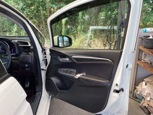 フィット 13G・Fパッケージ 純正ナビ ワンセグ リアカメラ イモビ DVD再生可能 スマ-トキ- VSA ETC付き 助手席エアバッグ Rカメラ オートエアコン エアバック PS キ-フリ- 1セグ PW ABS TVナビ(46枚目)