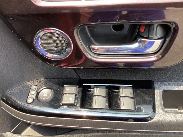 N-BOXカスタム L メモリーナビ ドラレコ ETC Pソナー 禁煙 サイドエアバッグ ナビTV Aストップ シートヒータ ベンチシート 点検記録簿 キーフリーシステム LEDライト リアカメ クルーズコントロール AC(26枚目)