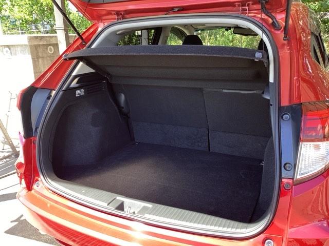 ヴェゼル ハイブリッドZ・ホンダセンシング 純正ナビ フルセグ リアカメラ レーダーサポート DVD再生機能 横滑り防止システム バックアイカメラ 盗難防止装置 シートヒーター付 スマ-トキ- ECOモード パワーウィンド サイドエアバッグ(21枚目)